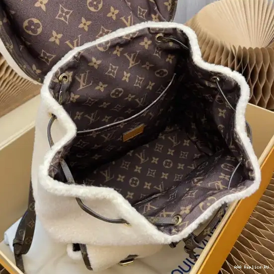 Aaa replica bags BACKPACK SKI LOUIS VUITTON 0704